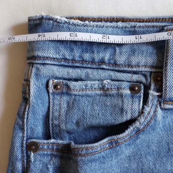 Abercrombie 4" Mom Short High Rise Cutoff Denim Shorts 26/2 - Picture 5 of 8
